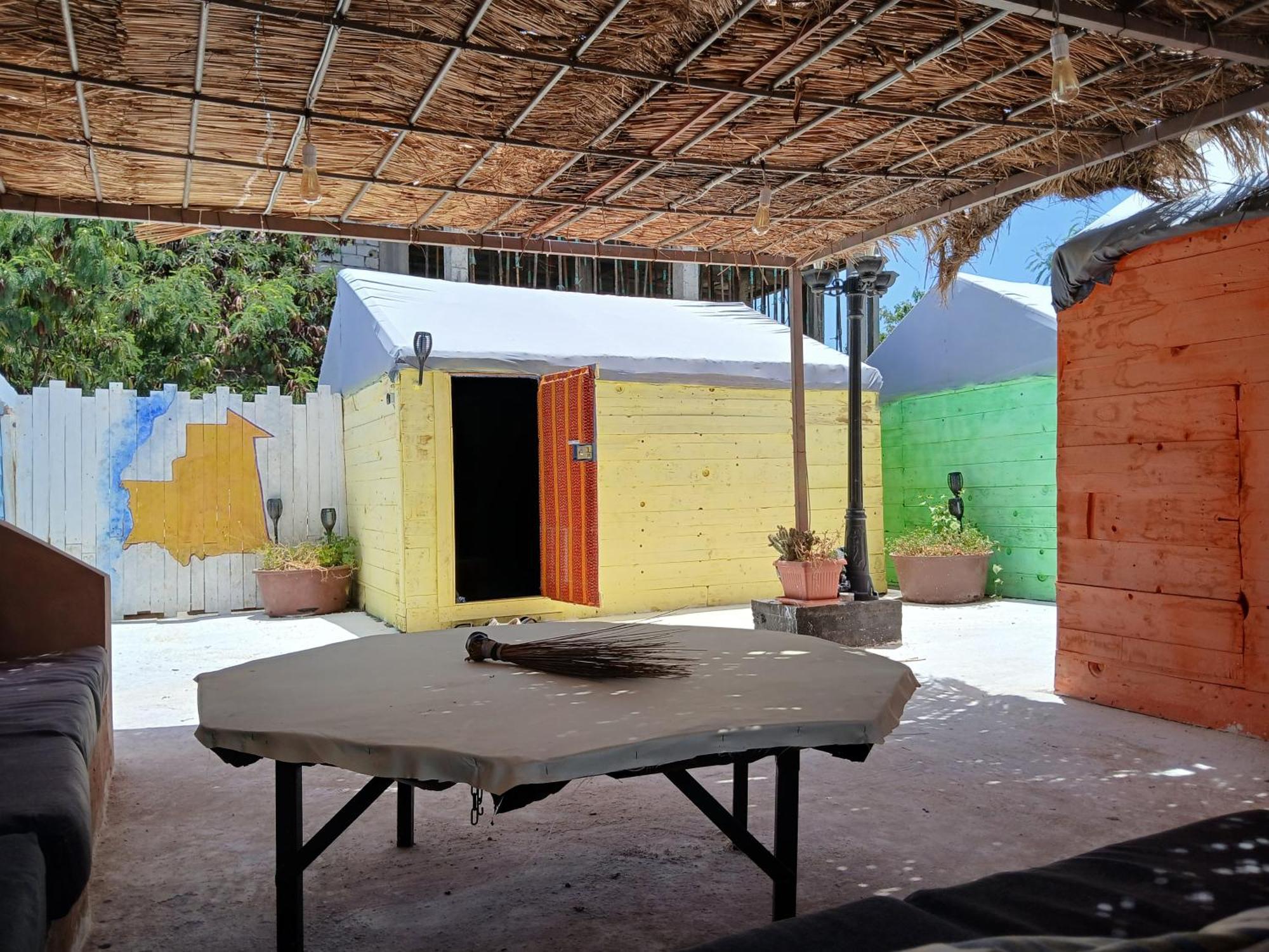 "Par 4 Chemins" - Atypical Stopover Nouakchott Exterior foto